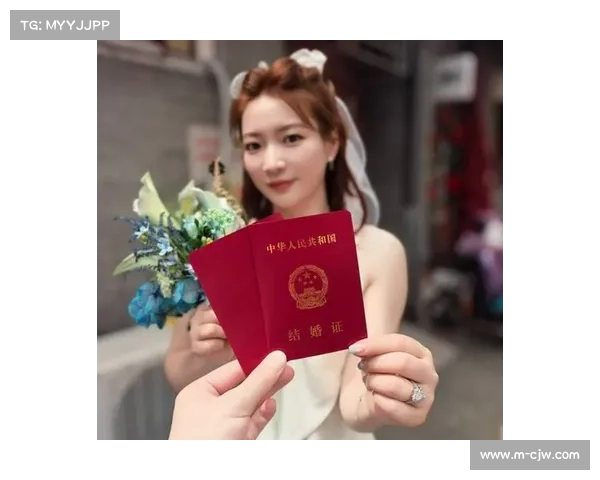 羽毛球世界冠军黄雅琼与刘雨辰官宣结婚